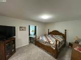 1690 Skyline Dr - Photo 15