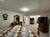 1690 Skyline Dr - Photo 17