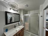 1690 Skyline Dr - Photo 22