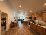1690 Skyline Dr - Photo 26