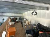 1690 Skyline Dr - Photo 34
