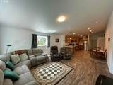 1690 Skyline Dr - Photo 6