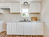 612 Cascade Dr - Photo 19