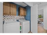 13949 Beavercreek Rd - Photo 18