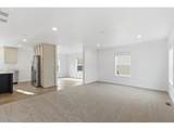 601 1/2 Helton St - Photo 4