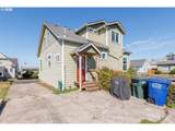 589 Olive St - Photo 4