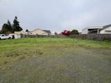 780 Q St - Photo 1