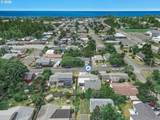 1038 Fogarty St - Photo 4