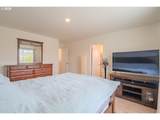1222 16TH Ave - Photo 21