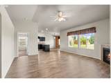 122 Falcon Ct - Photo 5