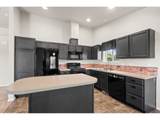 122 Falcon Ct - Photo 9
