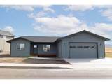 320 Heritage Ln - Photo 1