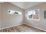 494 17TH St - Photo 35