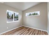 494 17TH St - Photo 42