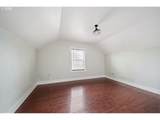 357 Yamhill St - Photo 14