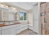 1645 3rd St - Photo 17