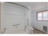 3928 Auburn Rd - Photo 19
