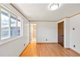 2449 Oak St - Photo 21