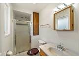 2449 Oak St - Photo 22
