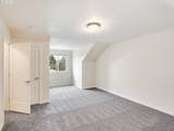 10829 Burnside St - Photo 17