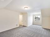 10829 Burnside St - Photo 18