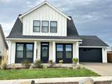 835 Reagan St - Photo 1