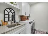 835 Reagan St - Photo 17