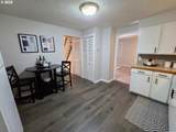 2334 Randall St - Photo 7