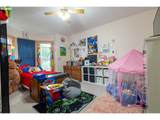 713 College St - Photo 18