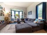 713 College St - Photo 2