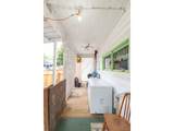 713 College St - Photo 29