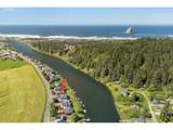 34098 Brooten Rd - Photo 40