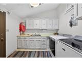 10685 Oak Dr - Photo 13