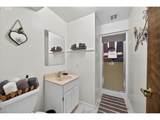 10685 Oak Dr - Photo 14