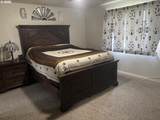 160 17th St - Photo 13