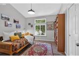 11305 35TH Ave - Photo 40