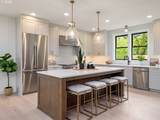 5662 Lakeview Blvd - Photo 8