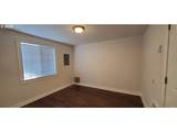 18223 Ash St - Photo 6
