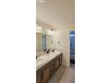 714 37TH St - Photo 20