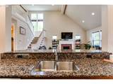 2251 Comstock Ave - Photo 16