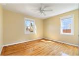 11330 Glisan St - Photo 18
