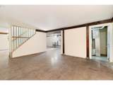 11330 Glisan St - Photo 26