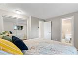 806 15TH St - Photo 16