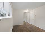 806 15TH St - Photo 21