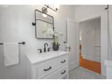 2645 Emerald St - Photo 33