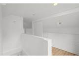 1346 Couch St - Photo 22