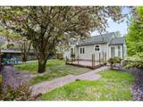 1346 Couch St - Photo 36