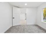 161 Freeman Ave - Photo 9