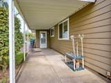 2056 King Way - Photo 29