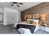 900 Williams St - Photo 18